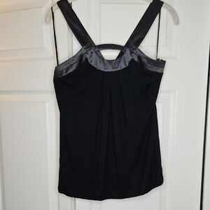 The Limited Black and Gray Strappy Going Out Top with Cross-Back Design Size M